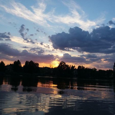 Neptun Apartman Domsod Екстериор снимка